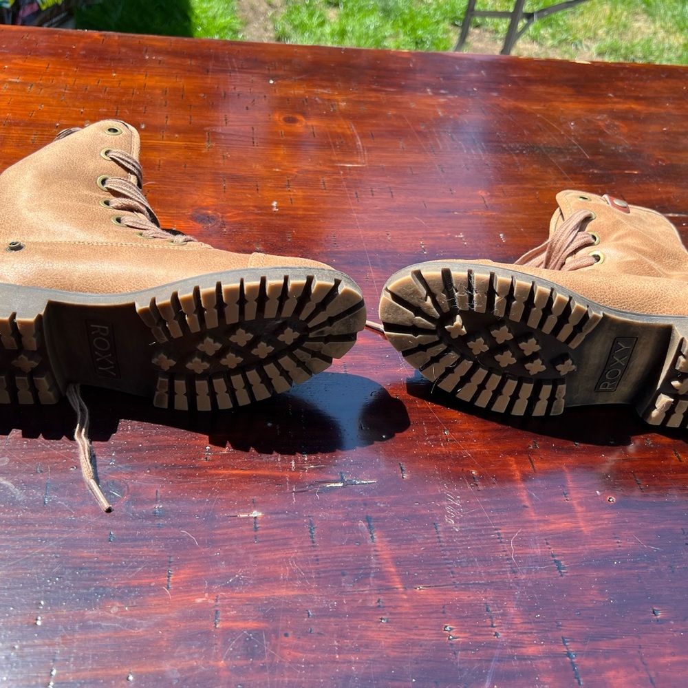 Roxy Boots - lined